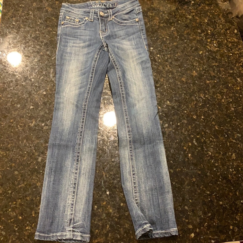 Beautiful studded back pocket jeans